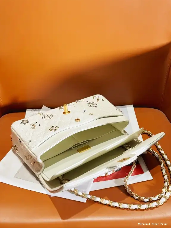 HyperPeter FLAP CHANEL BAG 0526